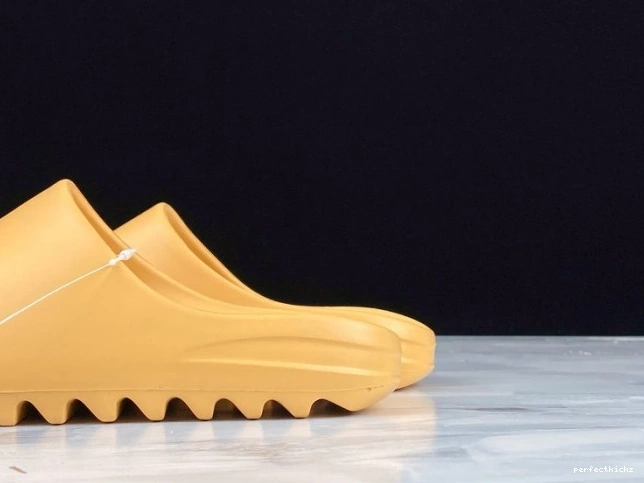 FW6344 Sand Slide Desert Adidas Yeezy 0819
